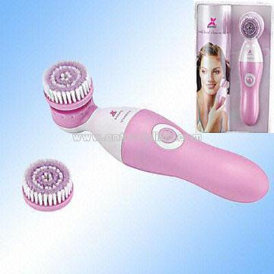 Battery-operated Facial Cleaner and Massager