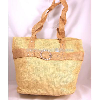 Brown straw knit beach handbag with buckle design