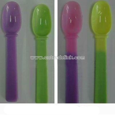 Color Changing Spoon