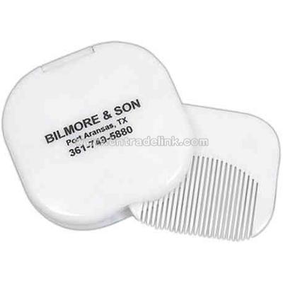 Compact Mirror with Comb