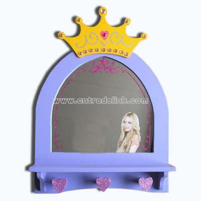 Crown mirror