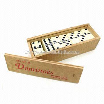 Domino Set in Wooden Case