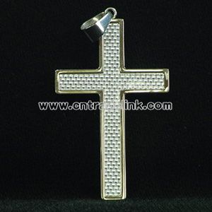 Fashion Stainless Steel Cross Pendant with Fibres