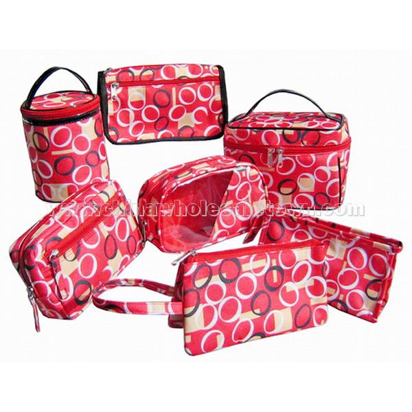 Fashionable Cosmetic Bags