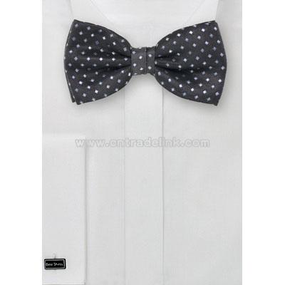 Gray Bow Tie Set With Matching Pocket Square