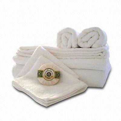 Hand Towel Set in White Color
