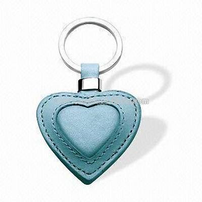 Heart-shaped Elegant Leather Keychain
