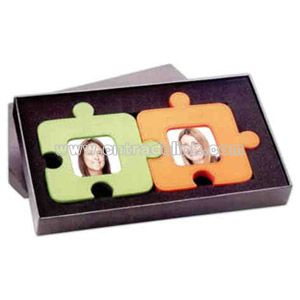 Jigsaw puzzle shaped photo frames