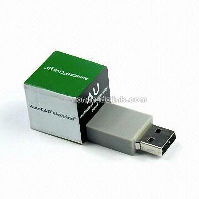 Plug-and-play USB Flash Drive