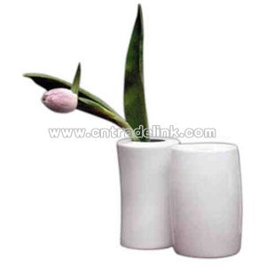 Porcelain concave vase