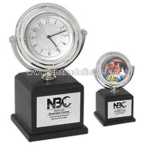 Silver gyro pedestal clock