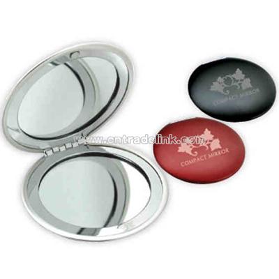 Sleek compact mirror