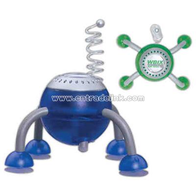 Spider shape auto scan radio with four suction cups