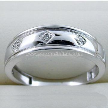 10k White Gold Diamond Ring