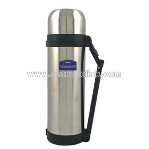 Adventurer Vacuum Flask 1800