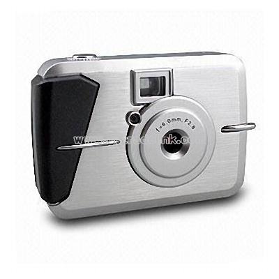 Base Function Digital Camera with 300K Pixels Resolution