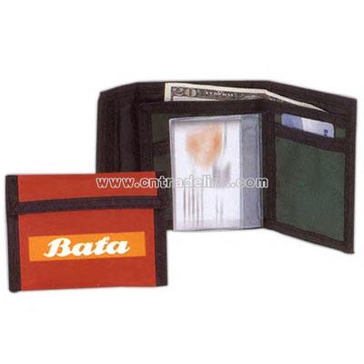 Bi-fold wallet with credit card holder in 420 denier nylon