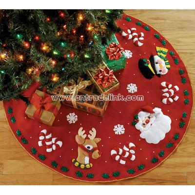 Bucilla Felt Applique Kit - Santa and Friends Tree Skirt