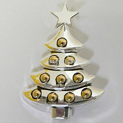 CHRISTMAS TREE PENDANT IN NOSTALGIC DESIGN