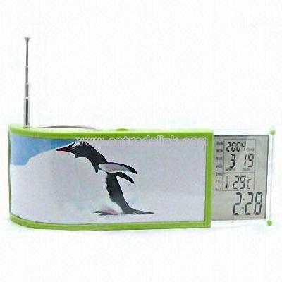 Clock Raido with Pen Holder and Calendar