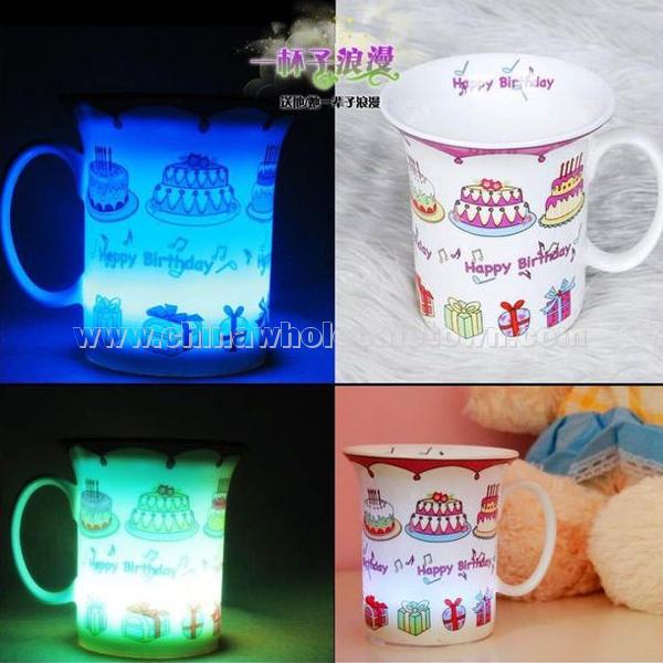 Colorful LED waterproof ceramic cup - Strawberry couples Cup