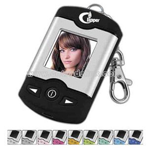 Digital photo frame with keychain