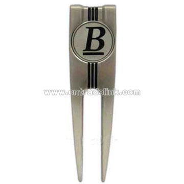 Divot repair tool w/ rust resistant satin finish
