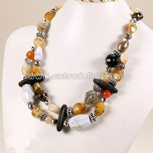 Elegant Necklace Decoration