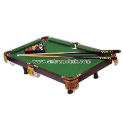 Executive table top billiard set
