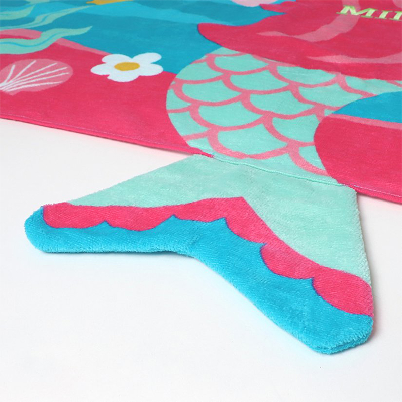 Fun-in-the-Sun Personalized Hooded Beach