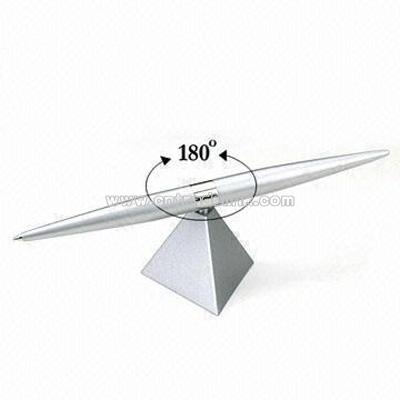 Helicopter Table Pen Holder with Rotating Angle of 180 Degrees