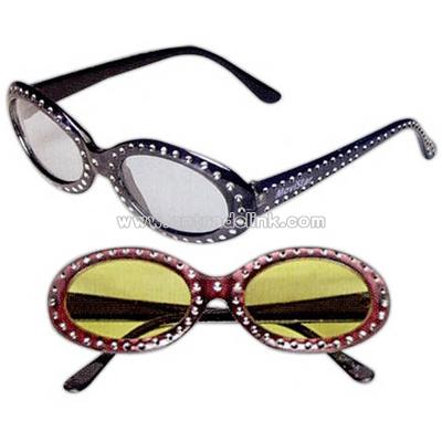 Hollywood style plastic sunglasses