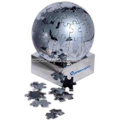 Magnetic globe puzzle on magnetic base