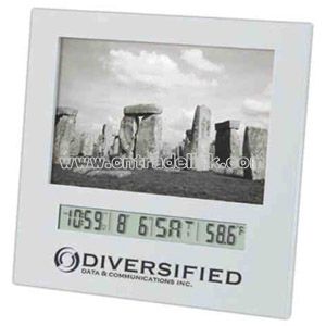 Matte silver digital photo frame