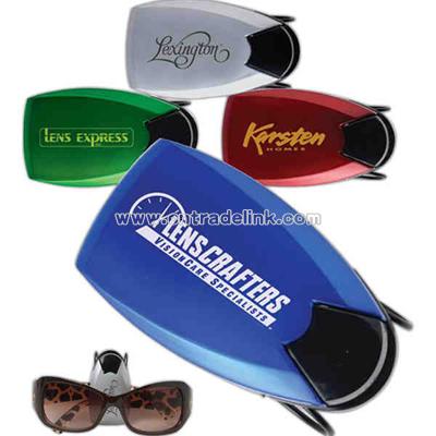 Metallic color sunglass visor clip