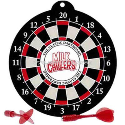 Mini dart board with magnetic darts