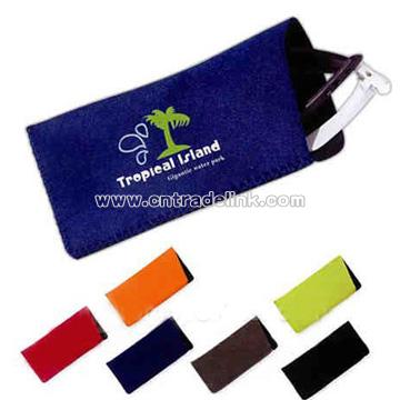 Neoprene eyeglass / sunglass case