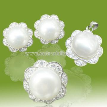 Pearl Jewelry Set