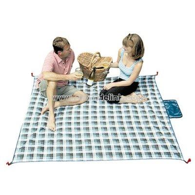 Portable Picnic Blanket