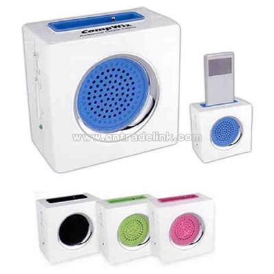 Radio with speaker for MP3 players