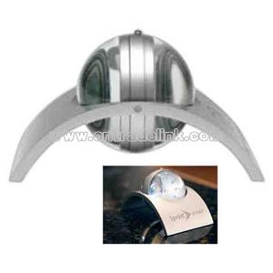 Rotating globe desk clock