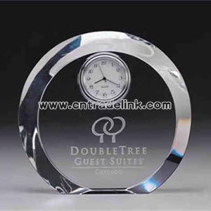 Round optical crystal clock