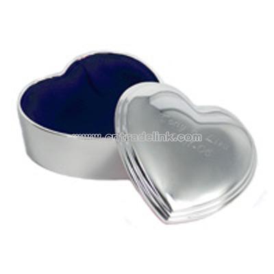 Shiny Silver Heart Jewelry Box