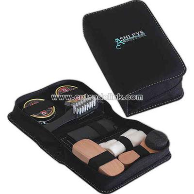 Shoe shine kit