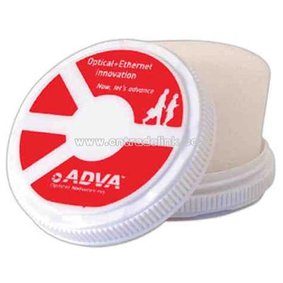 Shoe shine kit