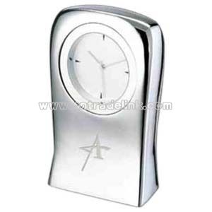 Small but stylish desk clock