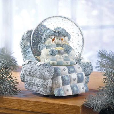 Snow Buddies Musical Snowglobe