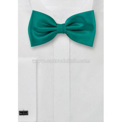 Solid color bow tie in sea-green color
