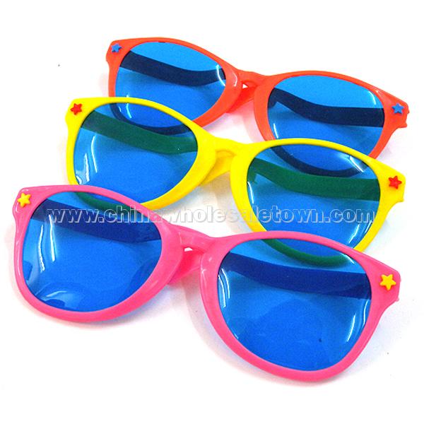 South African World Cup fans of Big Beach glasses