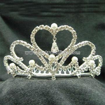 Tiara Decorated with Pearls